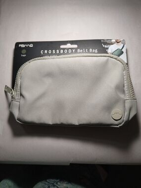 Primo Sage Crossbody Belt Bag, Nee